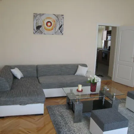 Belvarosi Szallashely Lejlighed Szeged