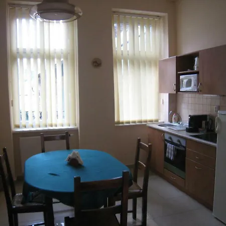 Belvarosi Szallashely Apartment Szeged